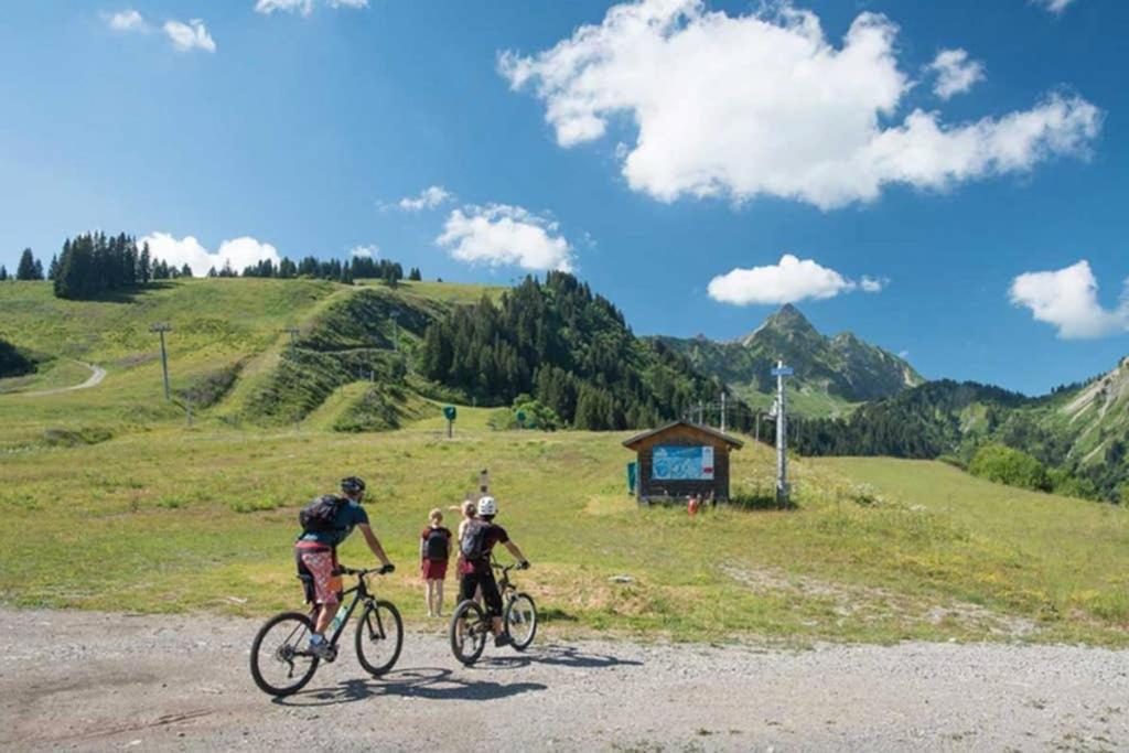 L'Enchalpe, Grand Et Lumineux Studio Avec Coin Montagne 5 Personnes, 60M Des Pistes, Piscine Couverte, Wifi, Grand Balcon Expo Est, Draps Non Compris Saint-Jean-dʼAulps 외부 사진